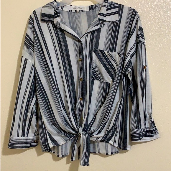 Shirt - Picture 1 of 1